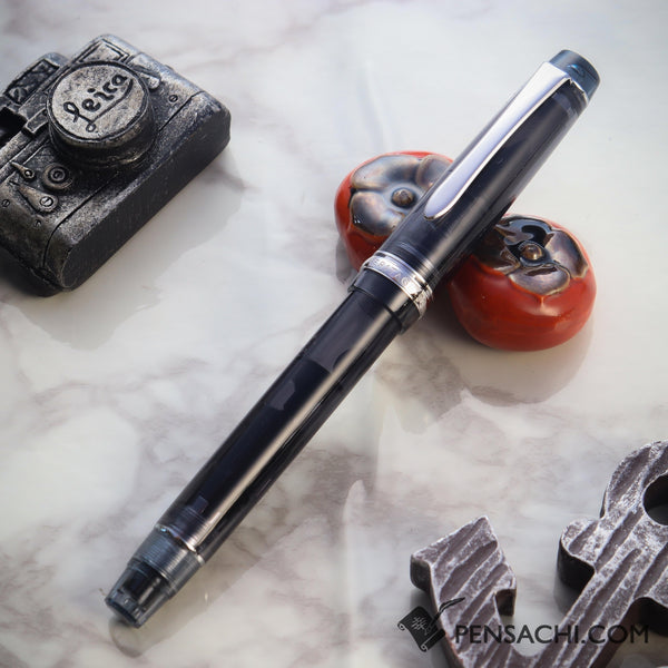 PILOT Custom Heritage 92 Fountain Pen - Demonstrator Black