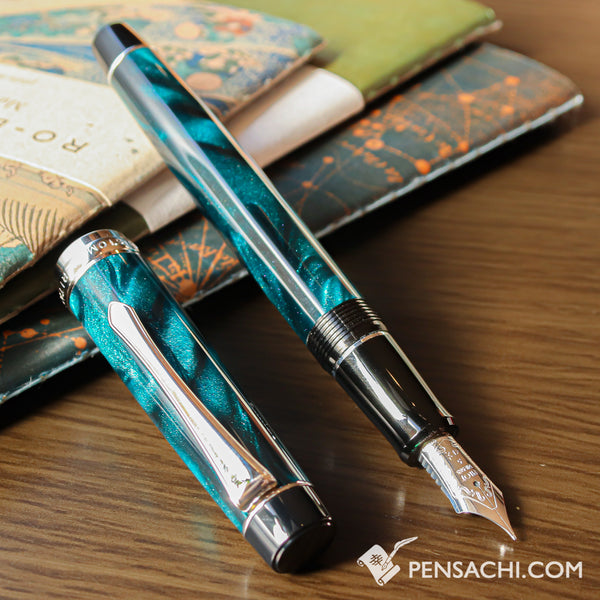 PILOT Custom Heritage SE Fountain Pen - Marble Green | PenSachi 