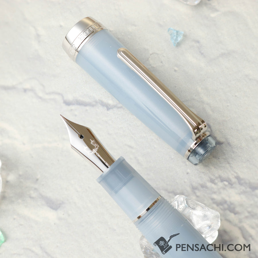 SAILOR Limited Edition Pro Gear Fountain Pen - Ginzan Snow Gray