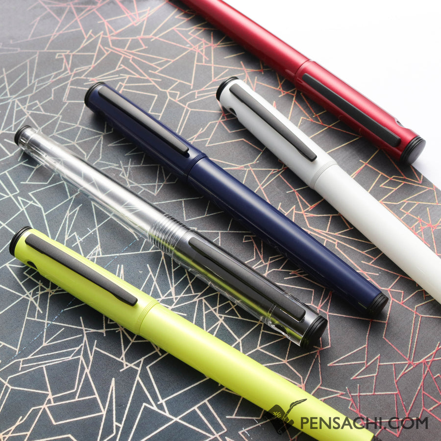 PILOT Lightive Fountain Pen - Transparent - PenSachi Japanese Limited Fountain Pen