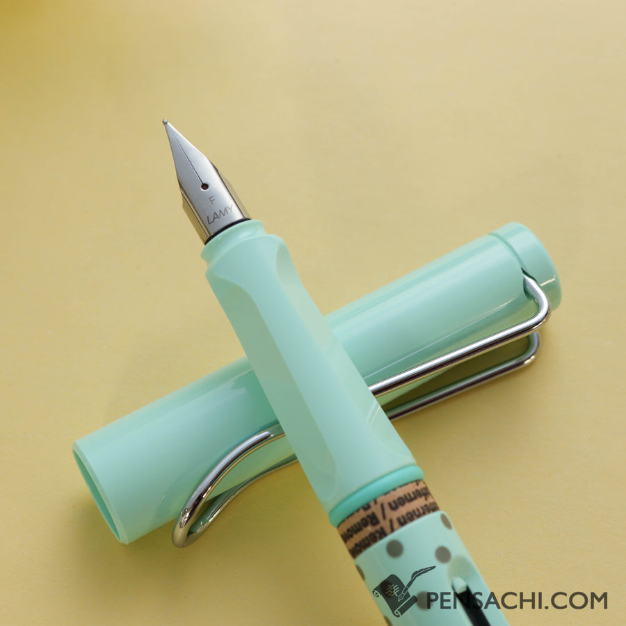 LAMY Safari Special Edition Fountain Pen - Dots Blue