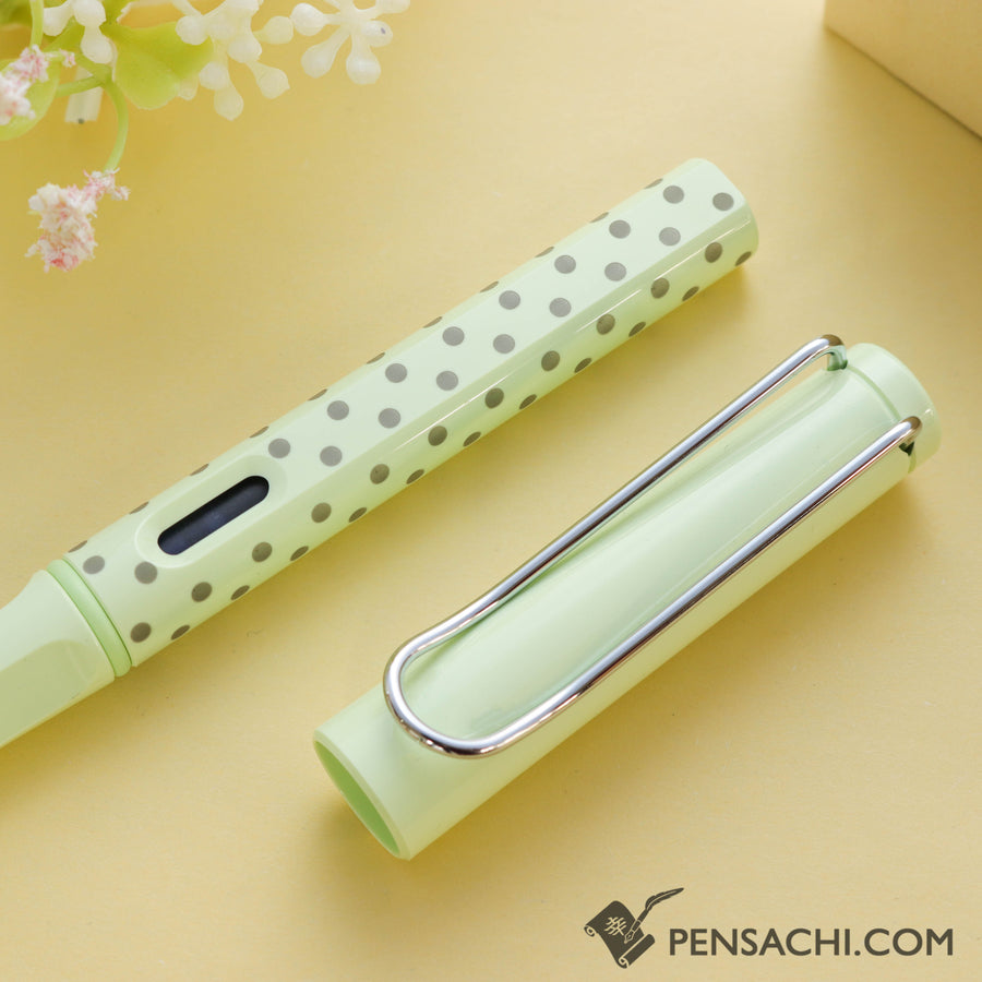 LAMY Safari Special Edition Fountain Pen - Dots Green