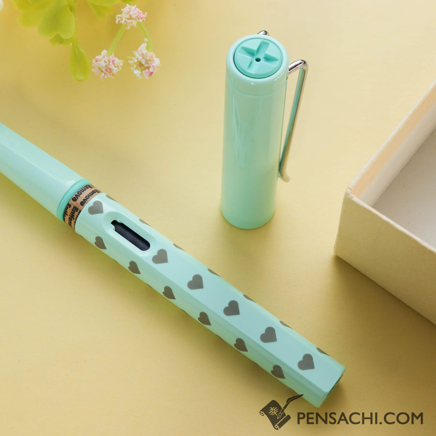 LAMY Safari Special Edition Fountain Pen - Hearts Blue