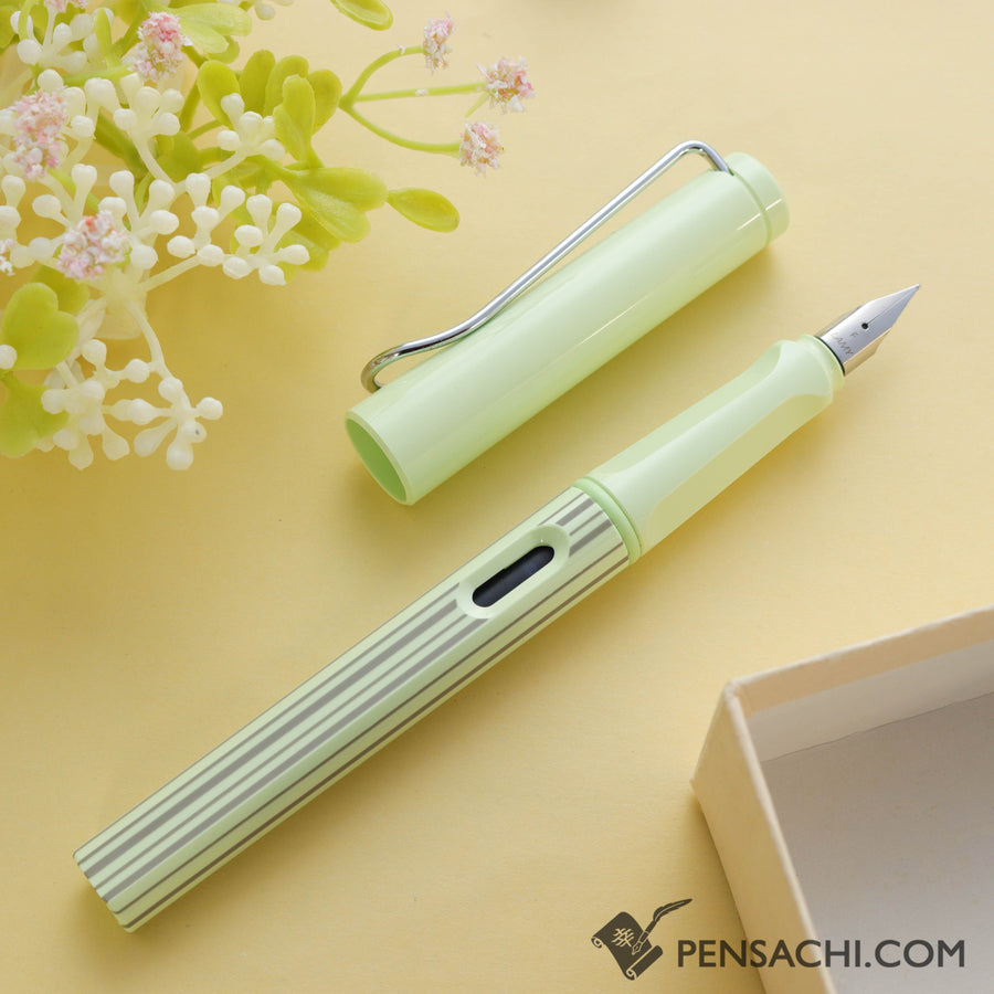 LAMY Safari Special Edition Fountain Pen - Stripes Green