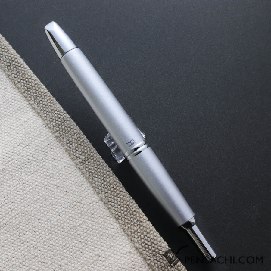 PILOT Limited Edition Vanishing Point Capless - Silver