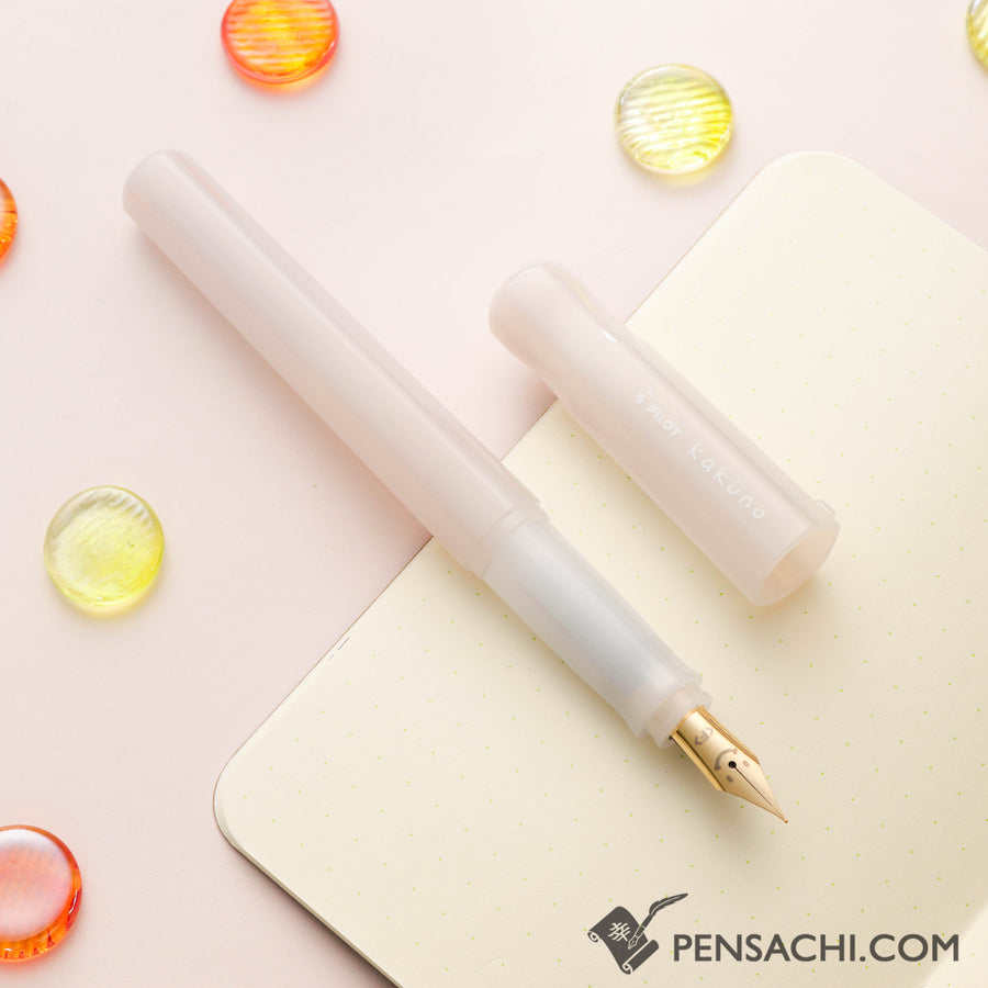 PILOT Kakuno Fountain Pen - Drowsy Ivory