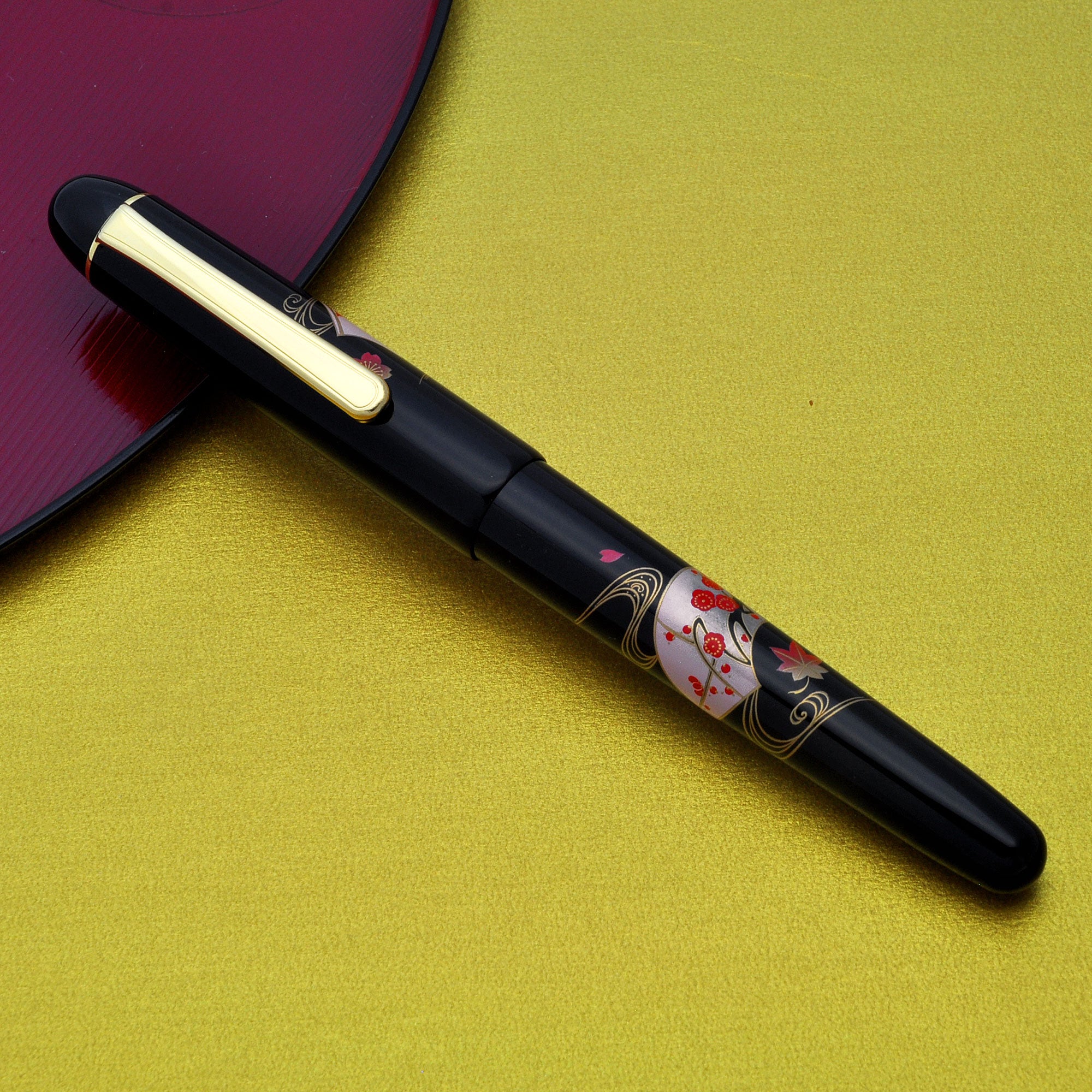 Platinum #3776 Kaga Hira Maki-e Fountain Pen - Senmen | PenSachi - Japan  Limited Fountain Pen