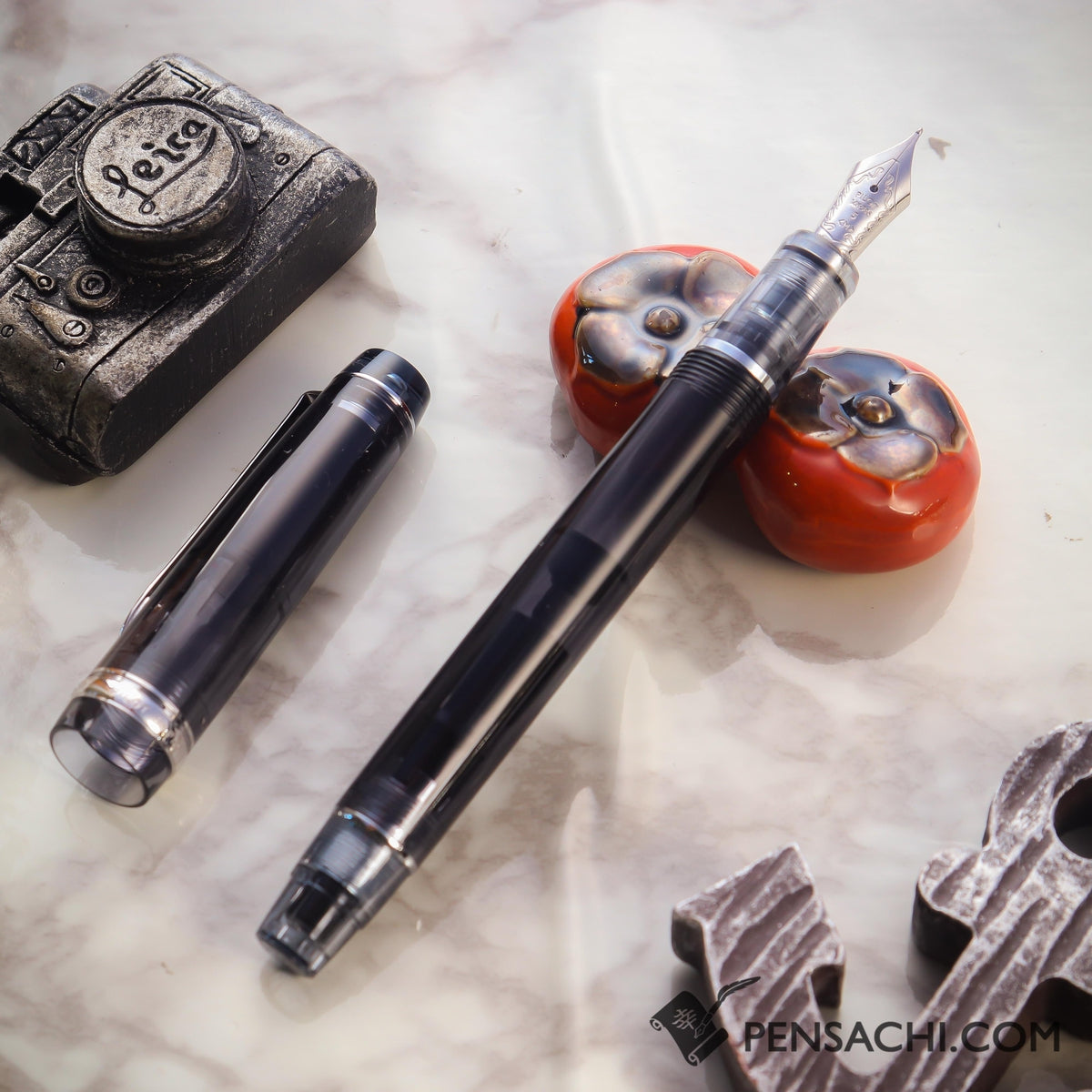 PILOT Custom Heritage 92 Fountain Pen - Demonstrator Black | PenSachi ...