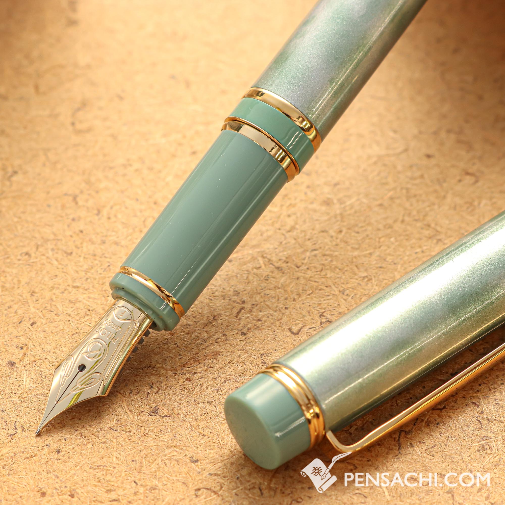 Zemax EXTRA Green marbled -Vintage fountain pen outlet - gold nib size EF-Excellent condition